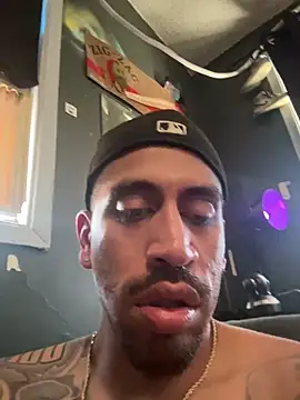 busnfatnutsLildee webcam