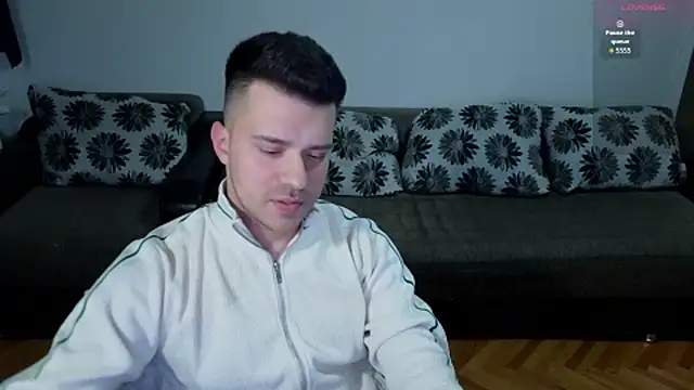 johnnystepbro - JohnnyStepBro's free webcam - UK Sex Cams