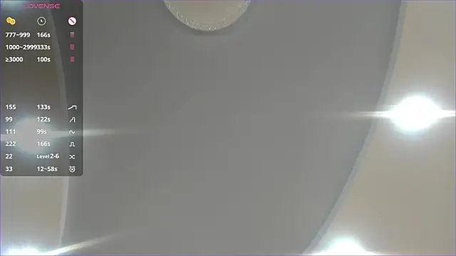 _smile_in_glow_ webcam