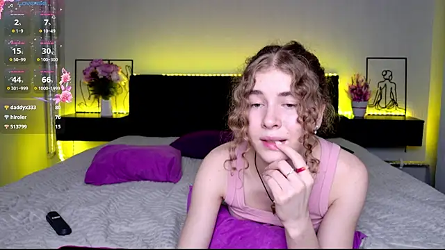 Girl_Next_Door_18 webcam