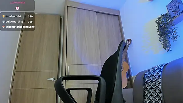 alejandro_stark webcam