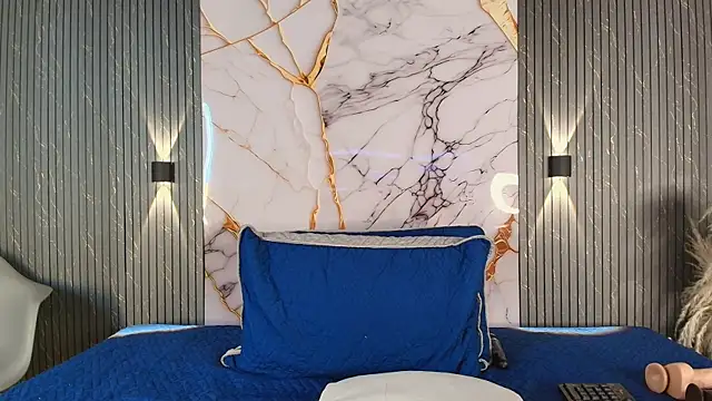 big_tits_in_your_face webcam