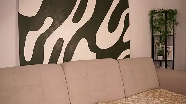 ElviaLopresti webcam