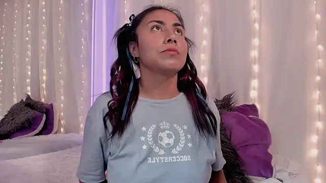 Olivia_Morrys webcam