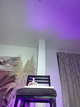 ZahhyFrequency webcam