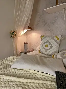 AlessiaVallmont webcam