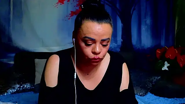 ElizabethEven webcam