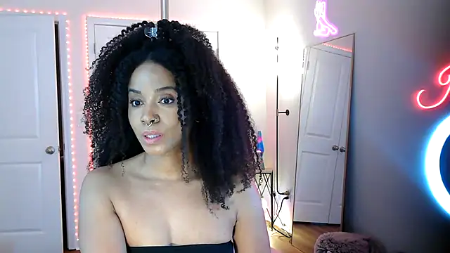 jazminefoxx - JazmineFoxx's free webcam - UK Sex Cams