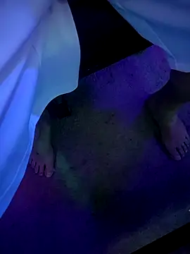 chronic_vibez - Chronic_vibez's free webcam - UK Sex Cams