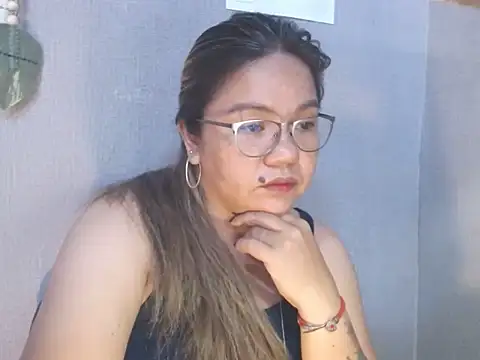 ambersmile - Ambersmile's free webcam - UK Sex Cams