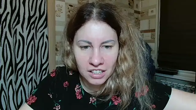 TherestlessKitty webcam