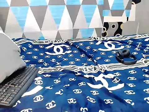 Savannah_Cock webcam