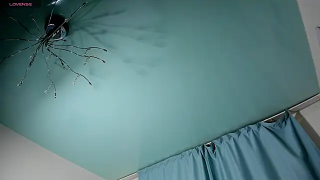 lisacolee - LisaColee's free webcam - UK Sex Cams