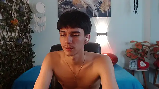 AmethystShadow17 webcam