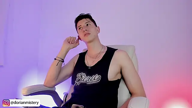 Dorianmistery2322_ webcam