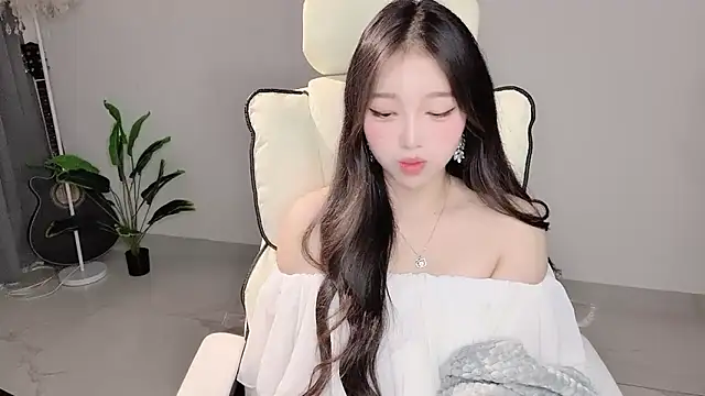 美女Yukiy8877在线直播