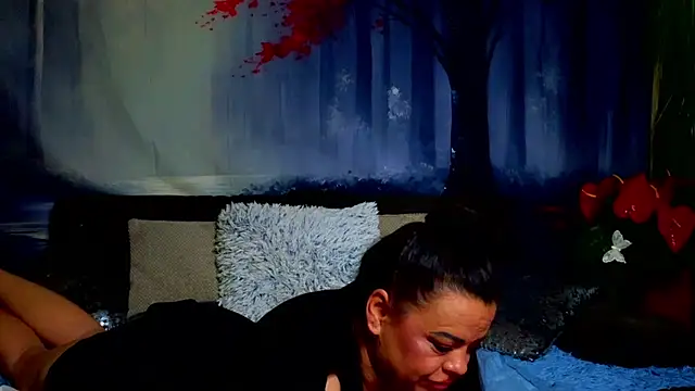 ElizabethEven webcam