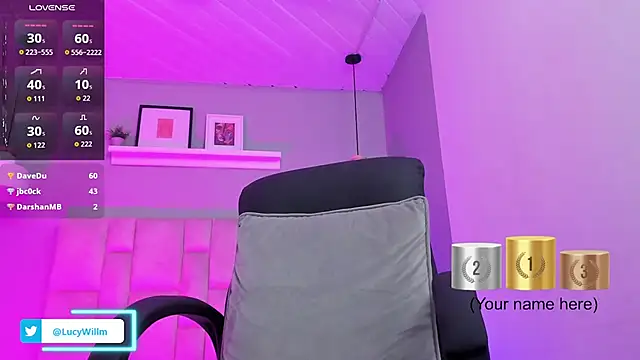 Lucy_Williiams webcam