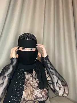 public voyeur cam ArabiaAna