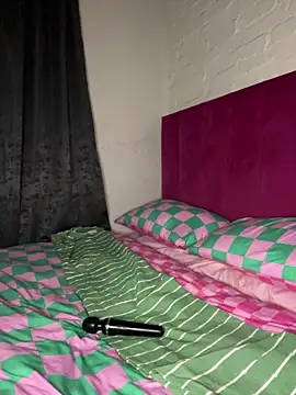 Webcam Model (QUEEN_NOBUHLE_FEMDOM_777)  is live.Free join now!