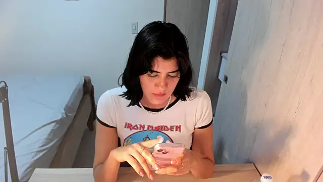 misstoya - Misstoya's free webcam - UK Sex Cams