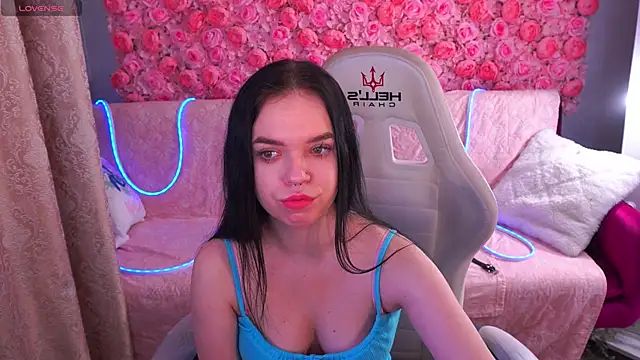 KatrinPearlsss webcam