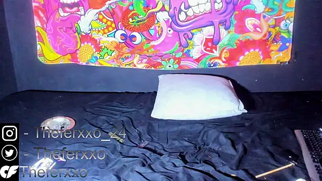 theferxxo_12 - Theferxxo_12's free webcam - UK Sex Cams