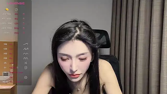 美女kiki-12在线直播