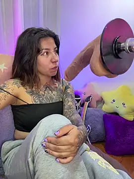 _antonella_dreamss's Stripchat show and profile