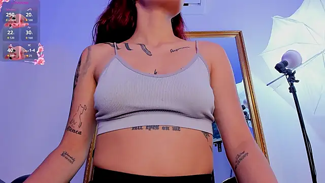 camilaa_smith_ webcam