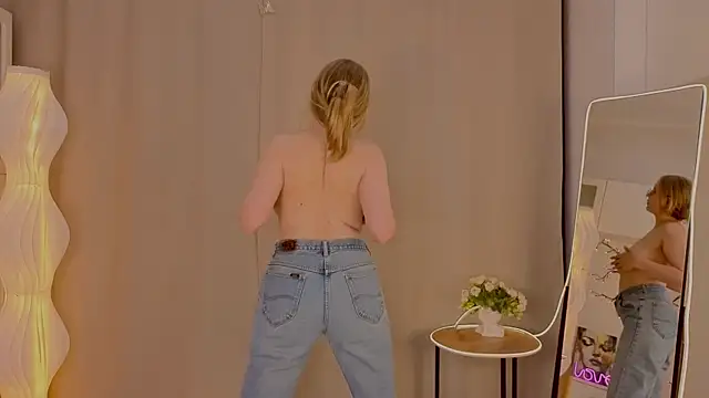 AlicaCohill live sex cam