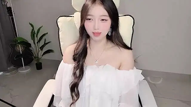 美女Yukiy8877在线直播