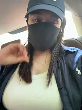 美女zhizhibaobei在线直播