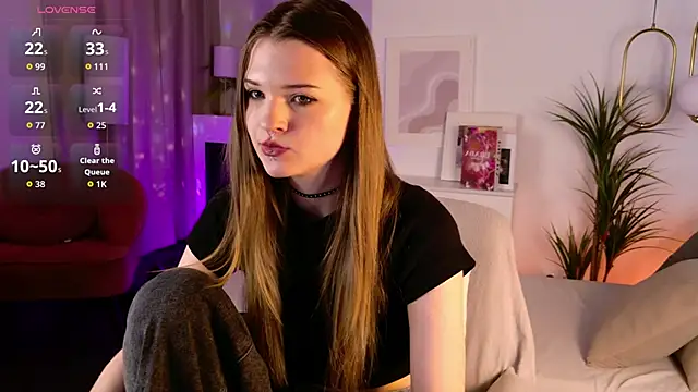 starrylia - StarryLia's free webcam - UK Sex Cams