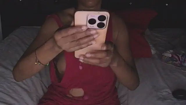 SashaBrianna99 webcam