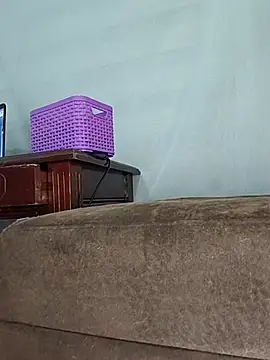 estrella_tasty webcam