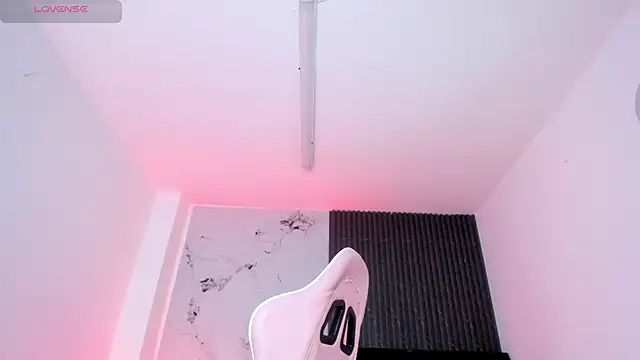 chloesagee live sex cam