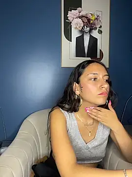 DulceLatinaxo webcam