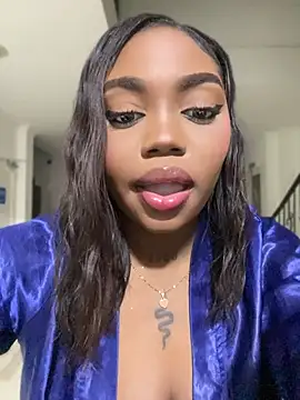 Webcam Model (SarahBleer)  is live.Free join now!