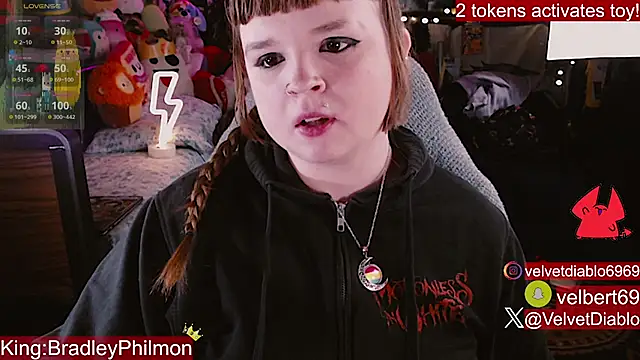 VelvetDiablo webcam