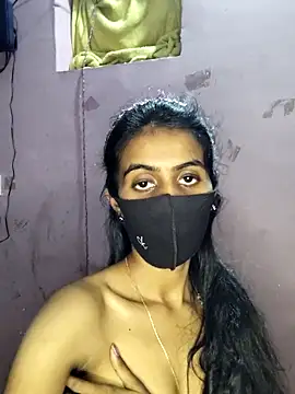 thaper_meera2 (F young) - Boobs show