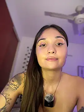 lunaxuan - LunaXuan's free webcam - UK Sex Cams