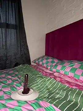 QUEEN_NOBUHLE_FEMDOM_777 live sex cam