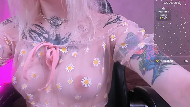 tattoo_art_baby webcam