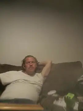 yourMasterisBored webcam