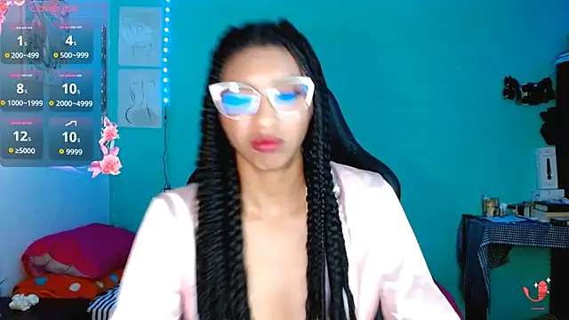 sensitive_brunette webcam