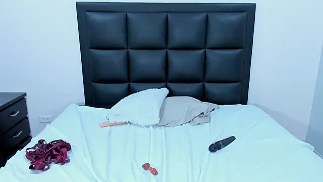 Lucifer_shadow webcam