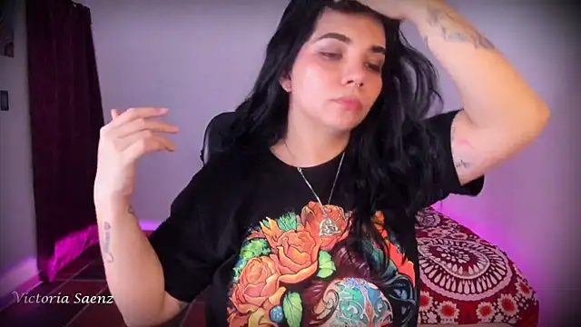 victoriaasaenz_ webcam