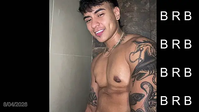 Ftm_xxxperiencie webcam