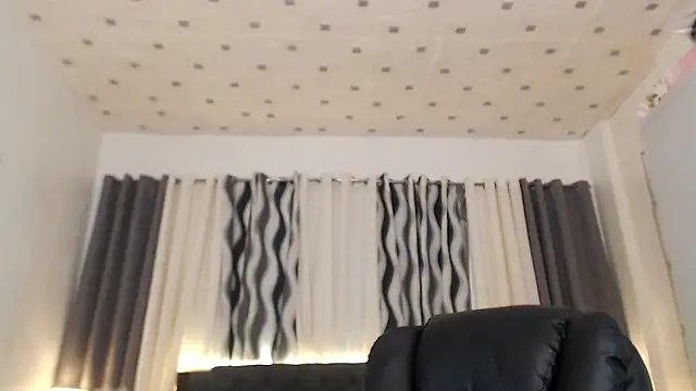 Evalyn_Shemale webcam